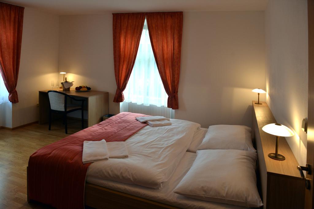 Resort Johanka Kamenice nad Lipou Room photo